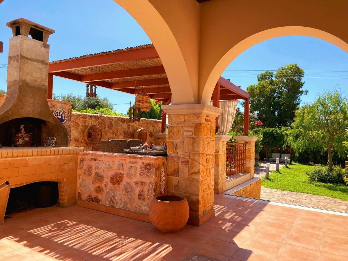 Lucidum Villa Rhodian Hospitality & Gastronomy ファリラキ エクステリア 写真